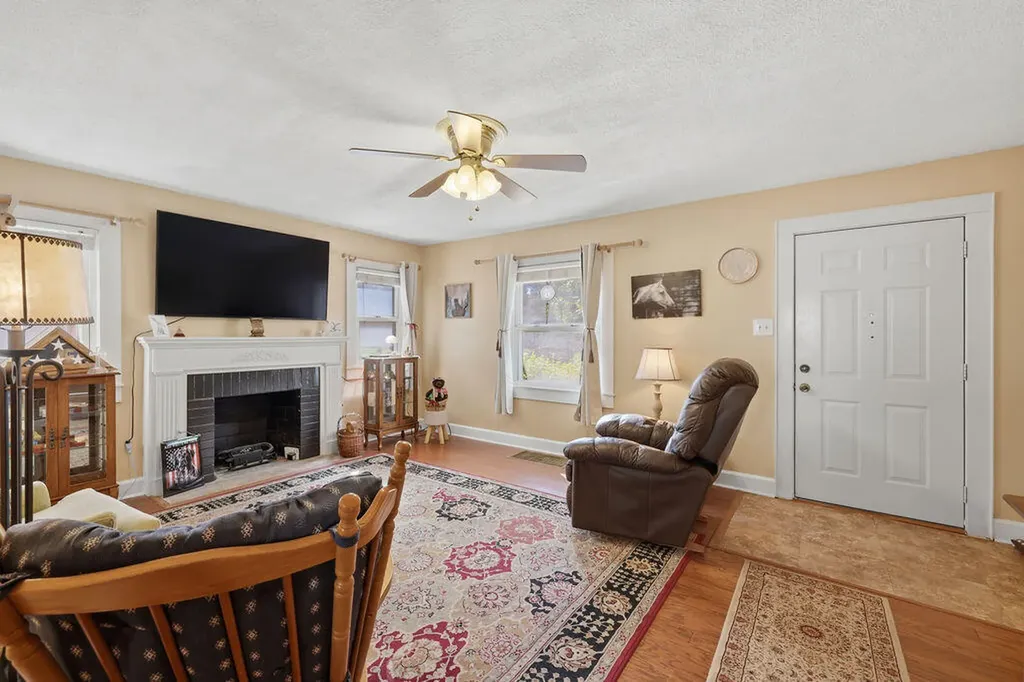 2129 Monroe Street Paducah KY 42001