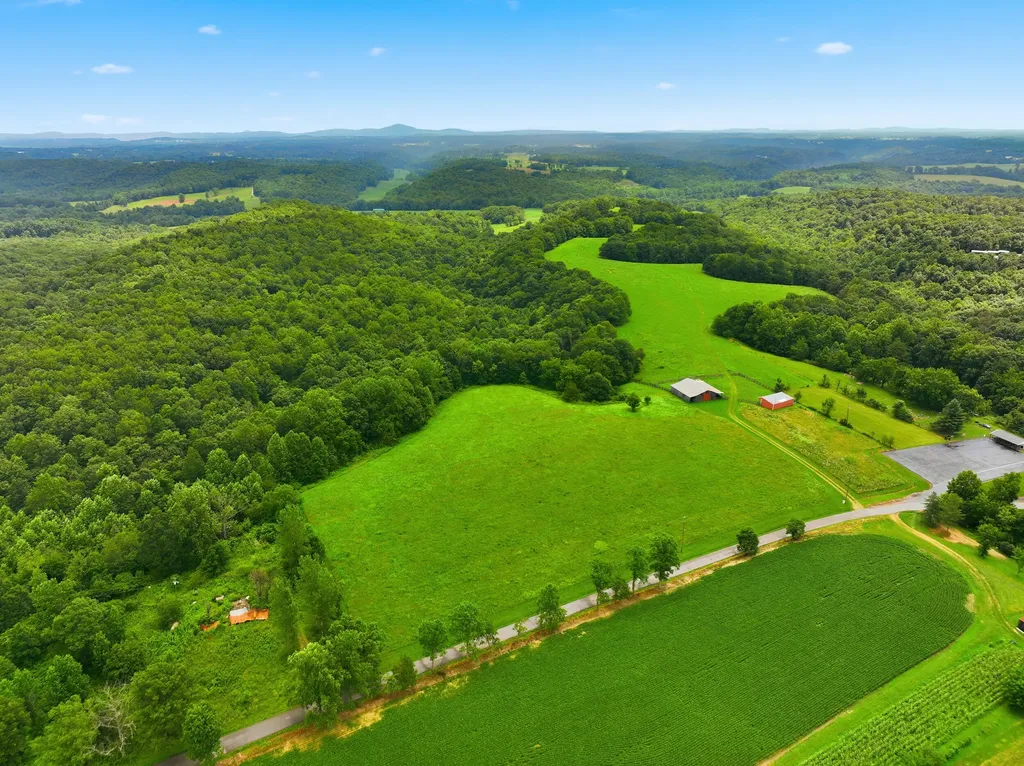 800-850 Decatur Road Russell Springs KY 42642