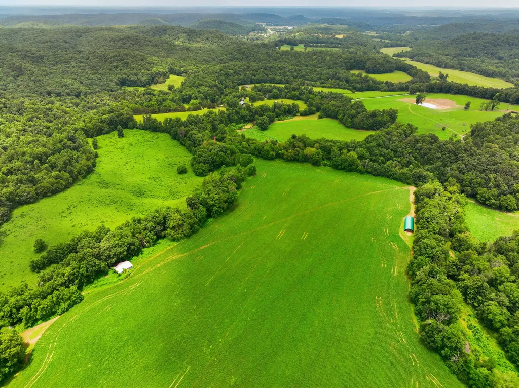 800-850 Decatur Road Russell Springs KY 42642