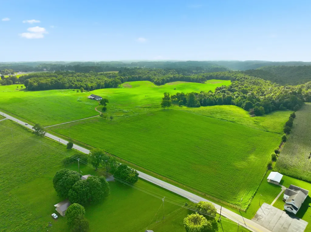 7255 Kentucky 70 Liberty KY 42539
