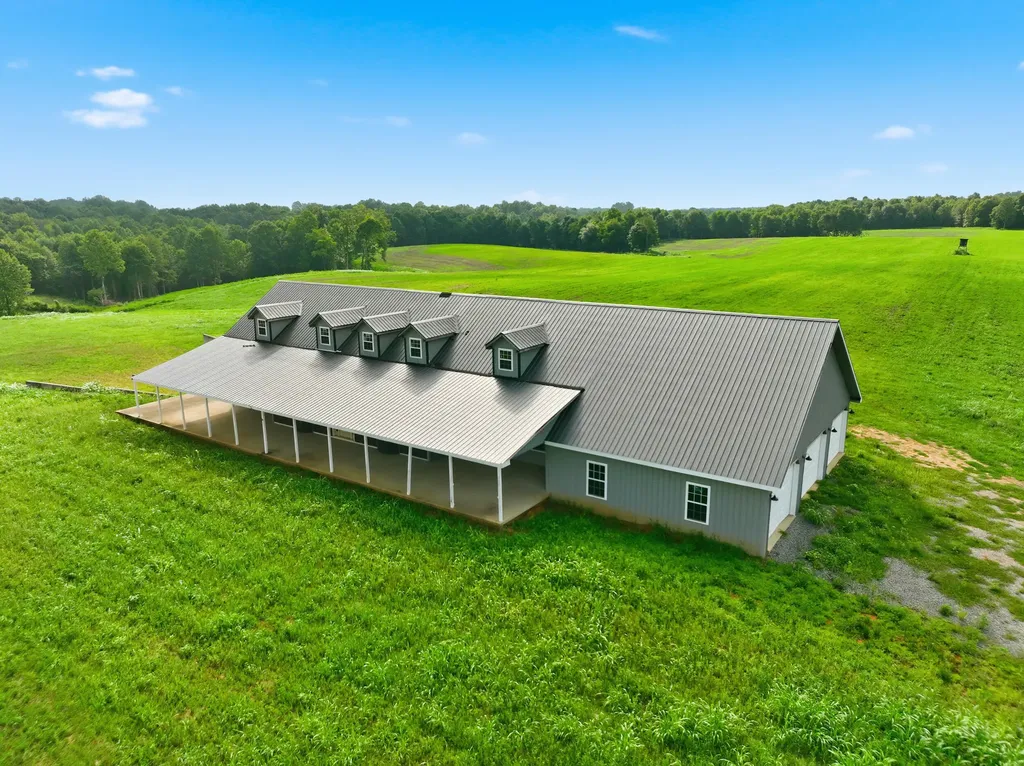 7255 Kentucky 70 Liberty KY 42539