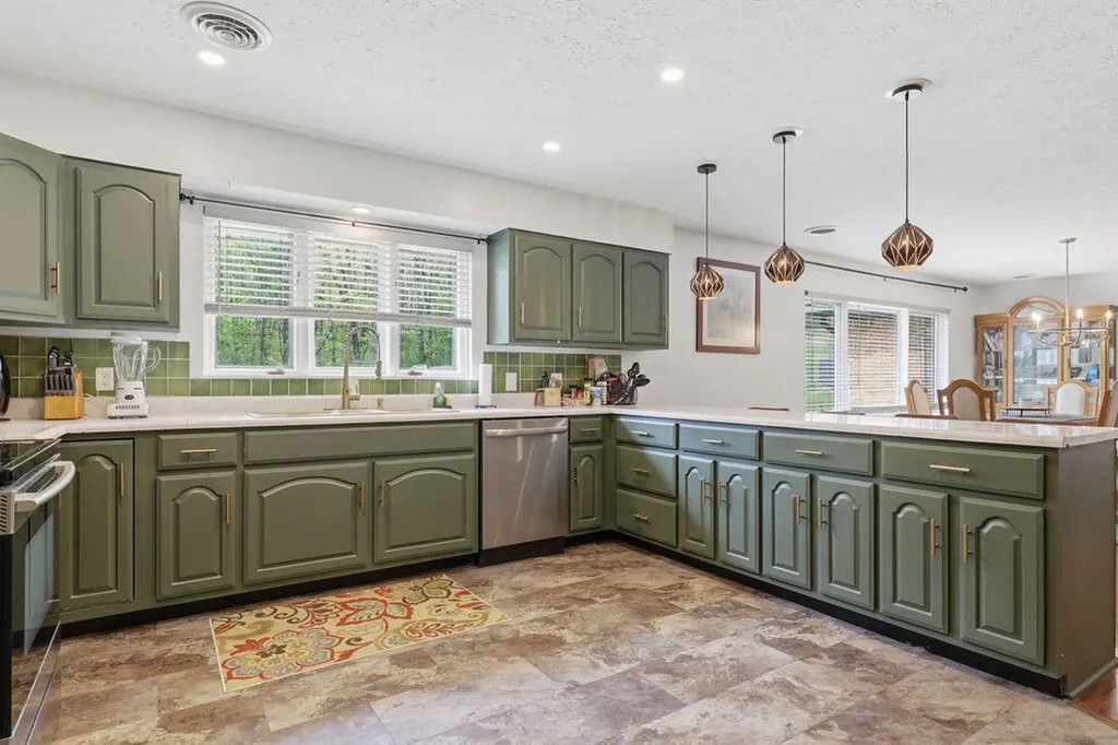1601 Shallow Creek Circle Paducah KY 42001