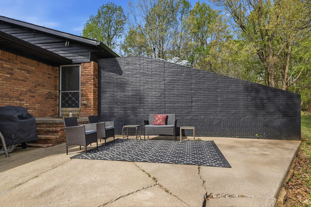 1601 Shallow Creek Circle Paducah KY 42001