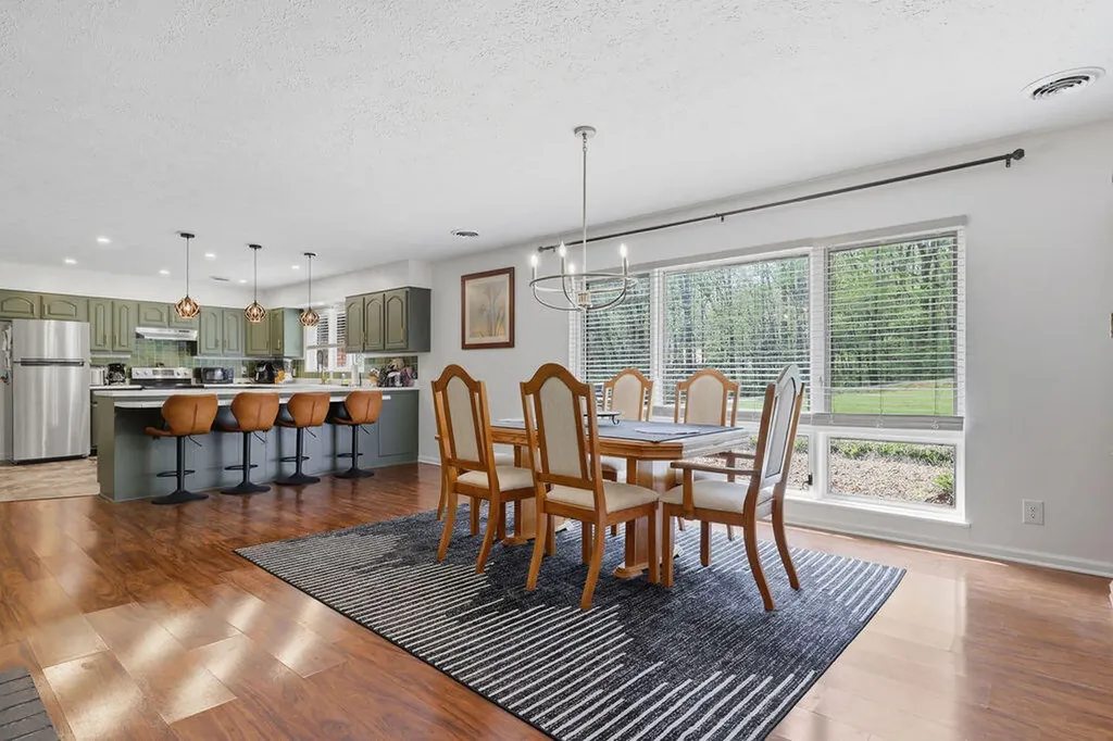 1601 Shallow Creek Circle Paducah KY 42001
