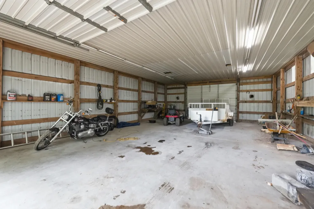 582 High Ridge Tower Road Middleburg KY 42541