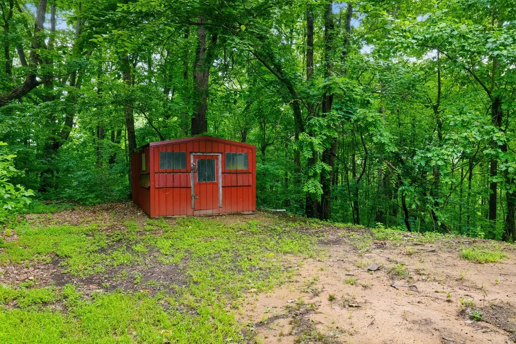 582 High Ridge Tower Road Middleburg KY 42541