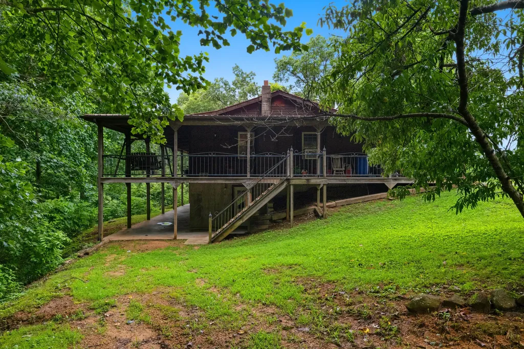 582 High Ridge Tower Road Middleburg KY 42541