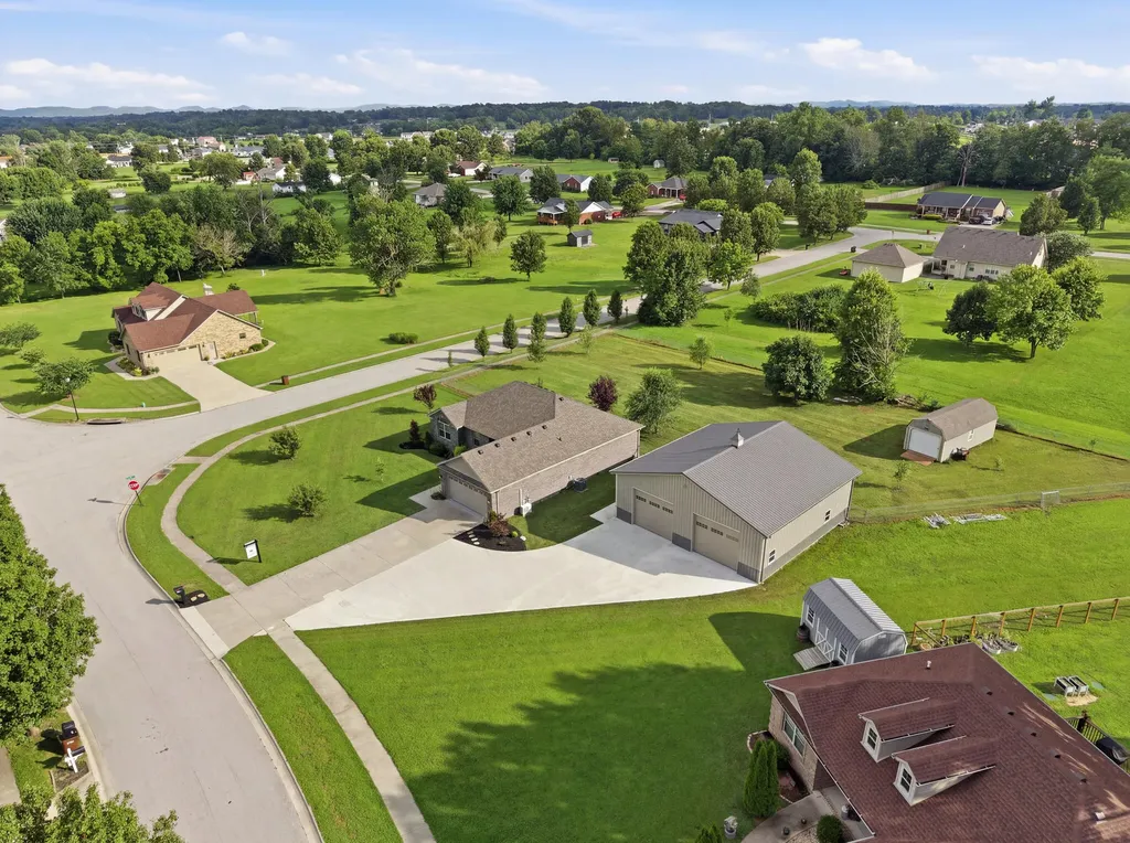 408 Windy Oaks Circle Richmond KY 40475