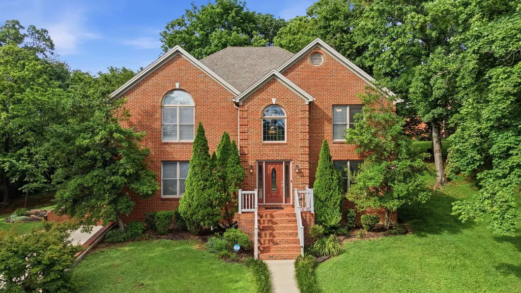 1215 Discher Drive Frankfort KY 40601