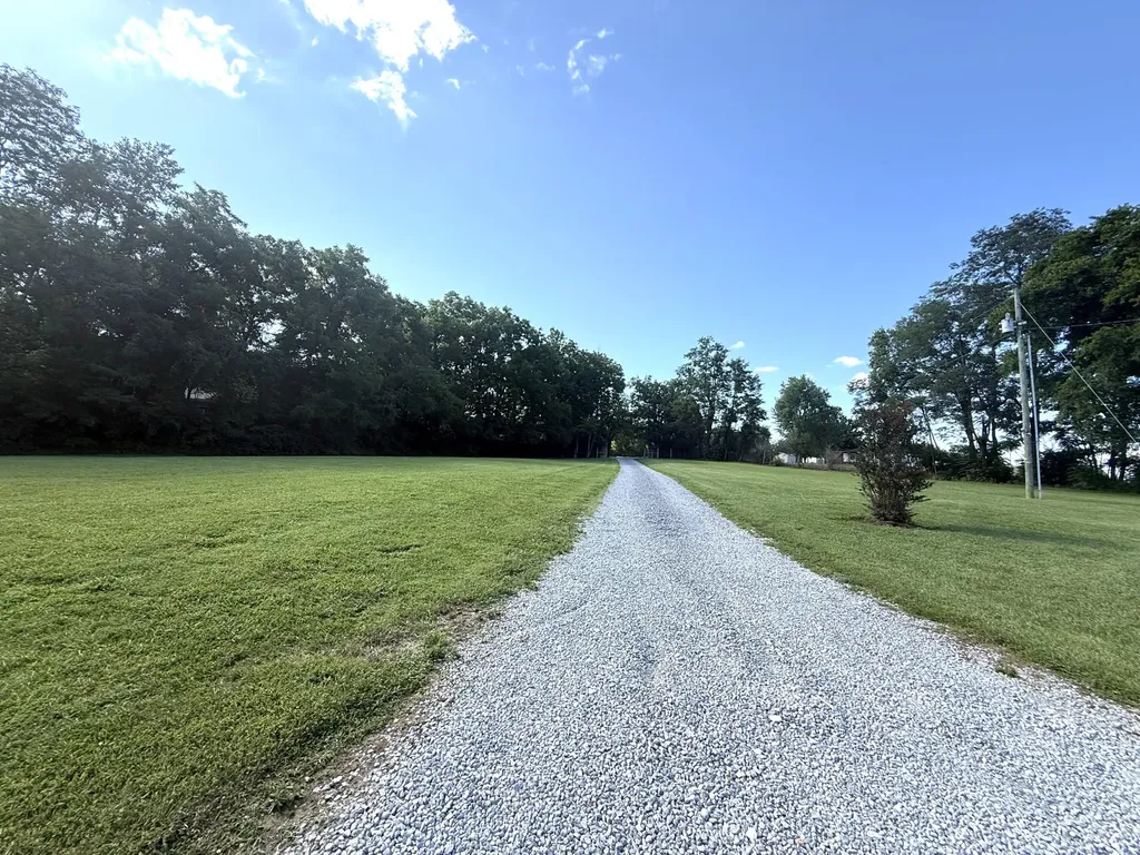 441 Drakes Creek Road Crab Orchard KY 40419