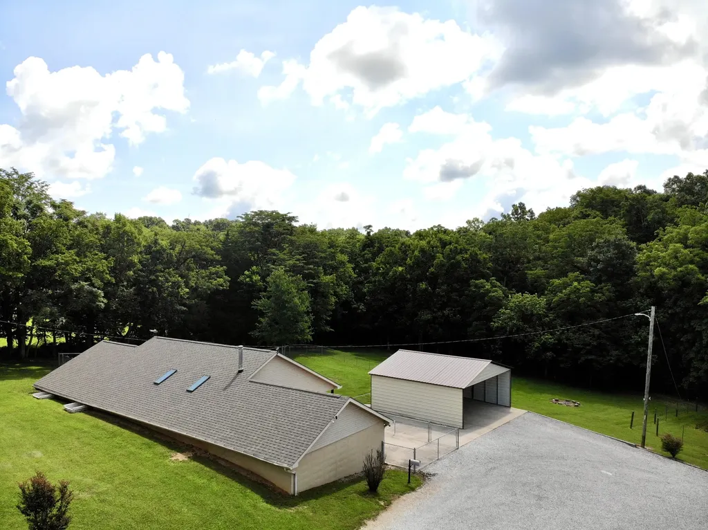 441 Drakes Creek Road Crab Orchard KY 40419