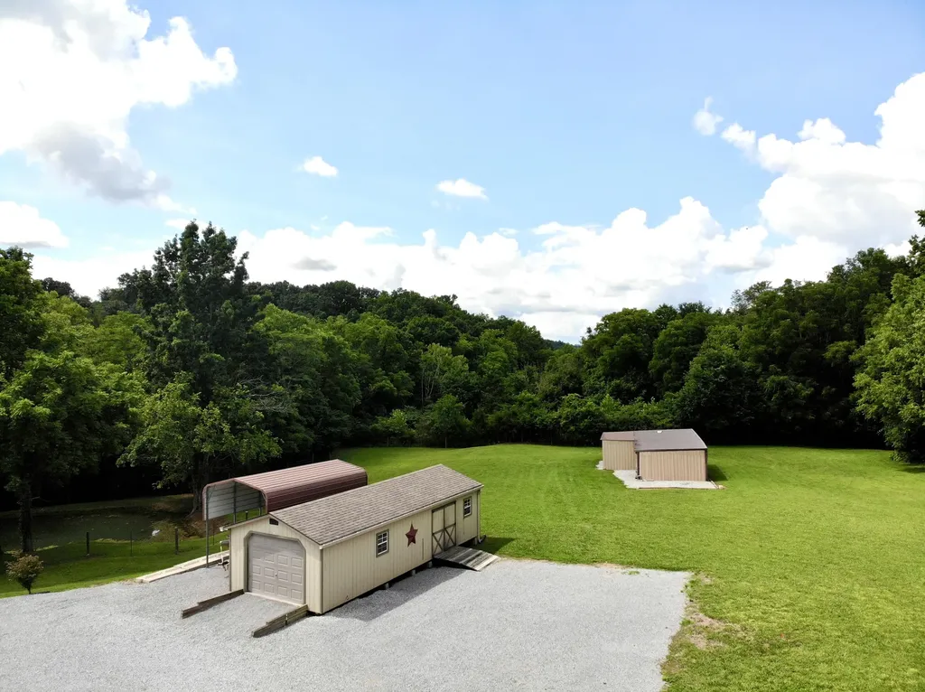 441 Drakes Creek Road Crab Orchard KY 40419