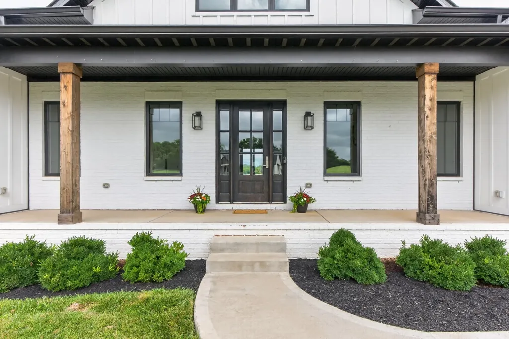 123 Rocky Waters Way Georgetown KY 40324
