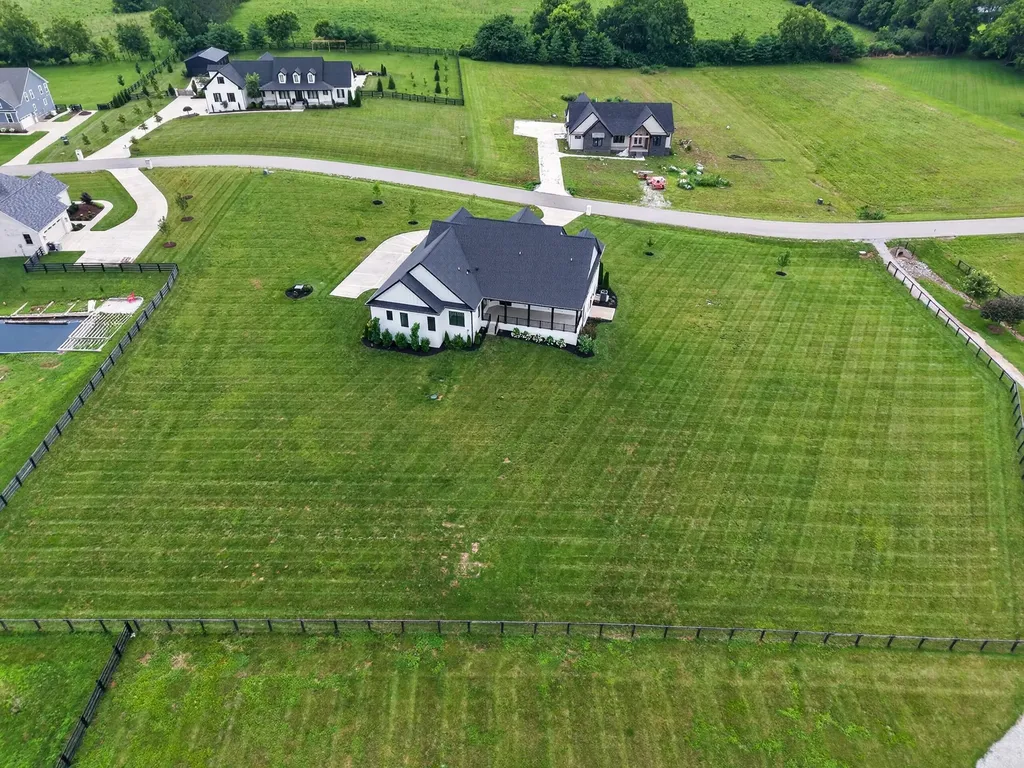 123 Rocky Waters Way Georgetown KY 40324