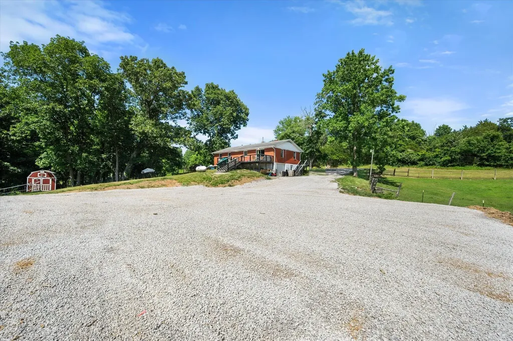 4061 Mink Run Road Frankfort KY 40601
