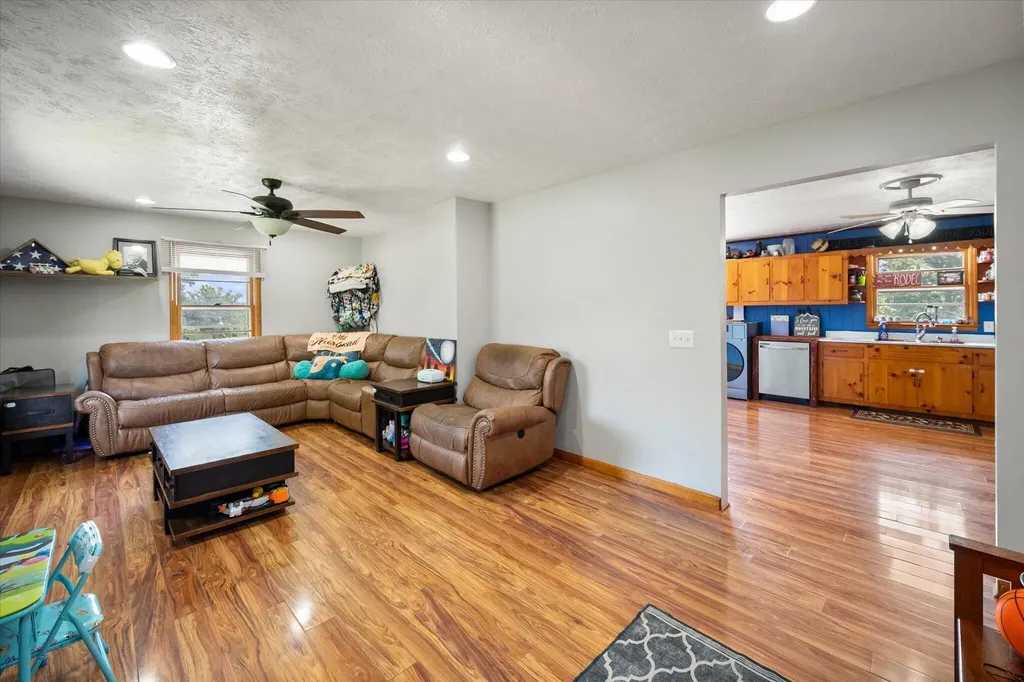 4061 Mink Run Road Frankfort KY 40601