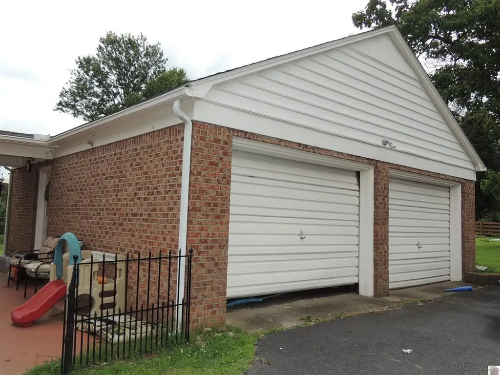 107 N 18th Street Mayfield KY 42066