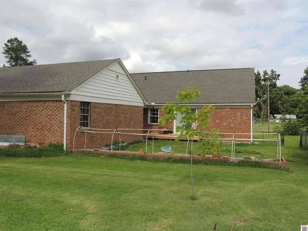 107 N 18th Street Mayfield KY 42066