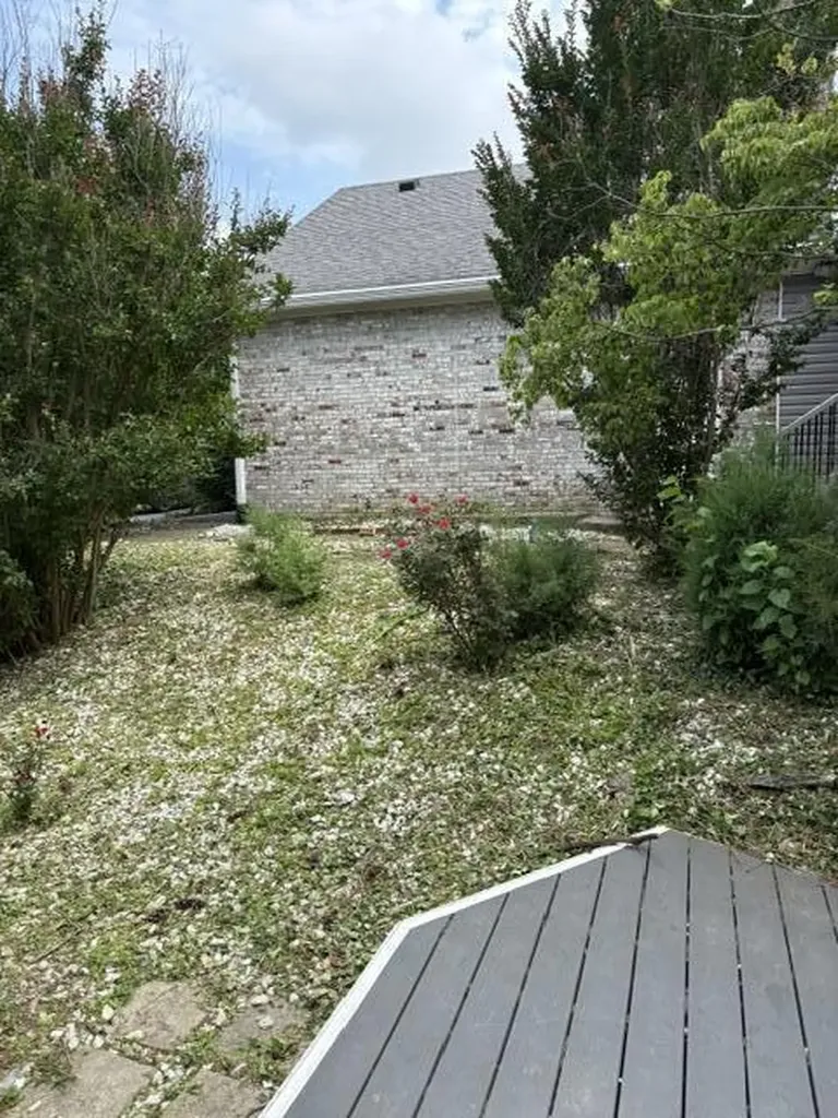 109 Barkley Nicholasville KY 40356