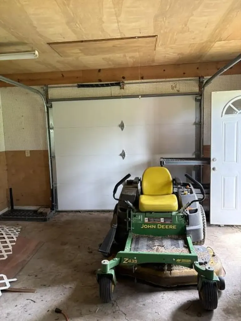 109 Barkley Nicholasville KY 40356