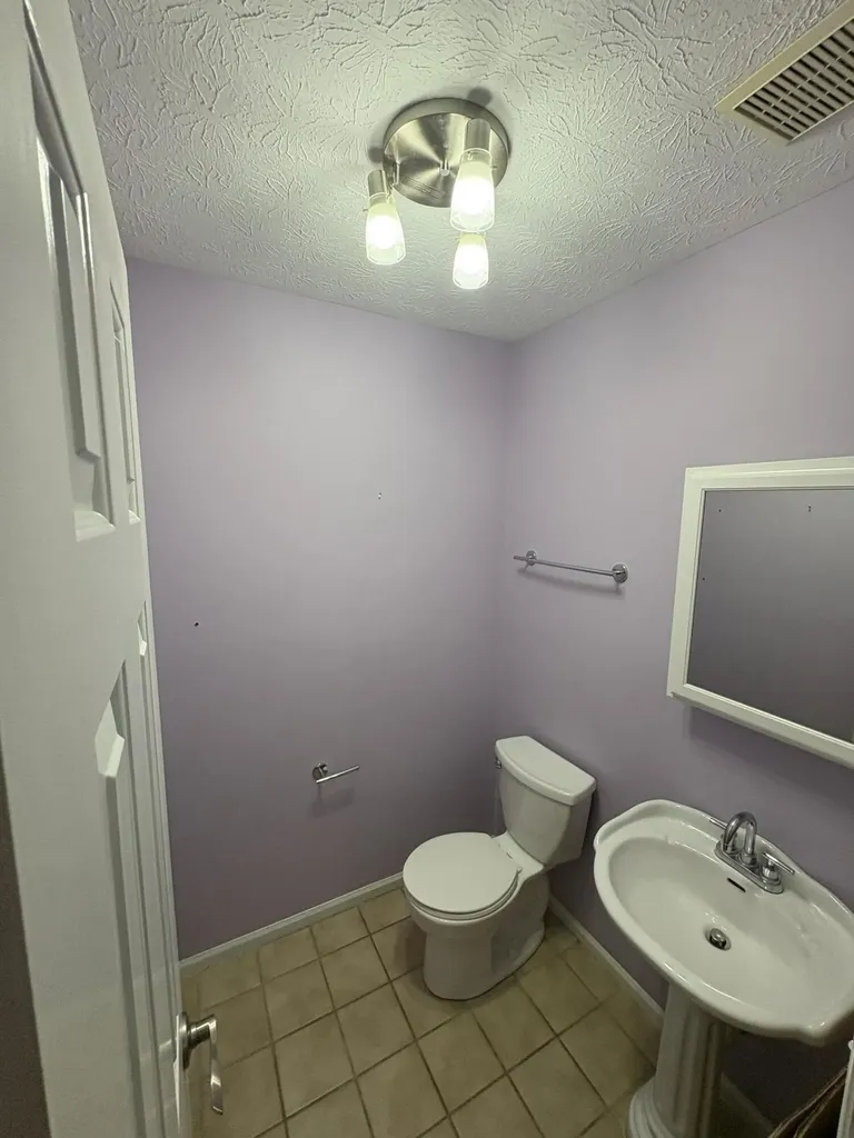 109 Barkley Nicholasville KY 40356