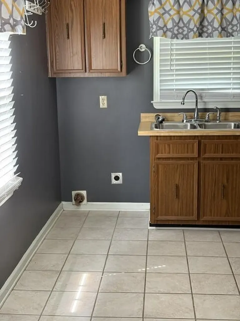 109 Barkley Nicholasville KY 40356