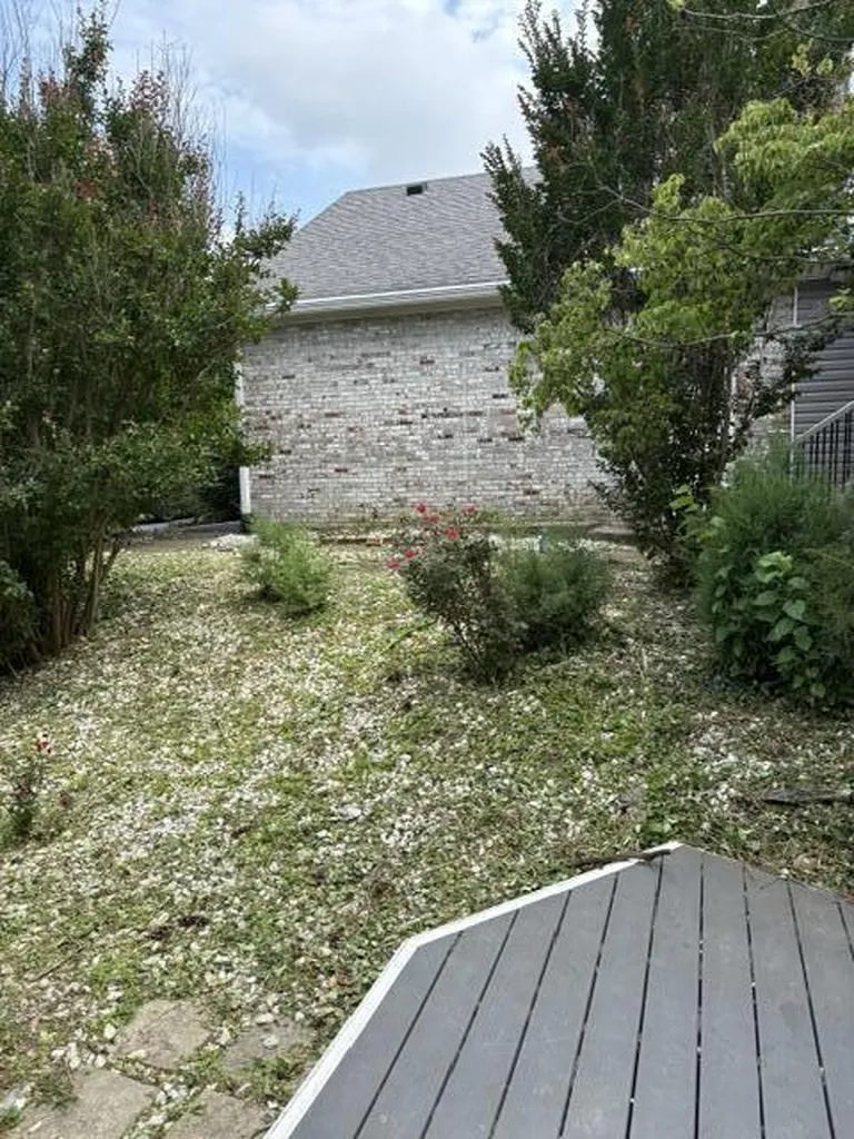 109 Barkley Nicholasville KY 40356