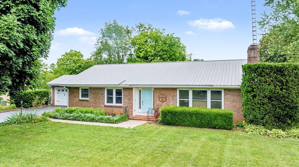 3614 Lafayette Road Hopkinsville KY 42240
