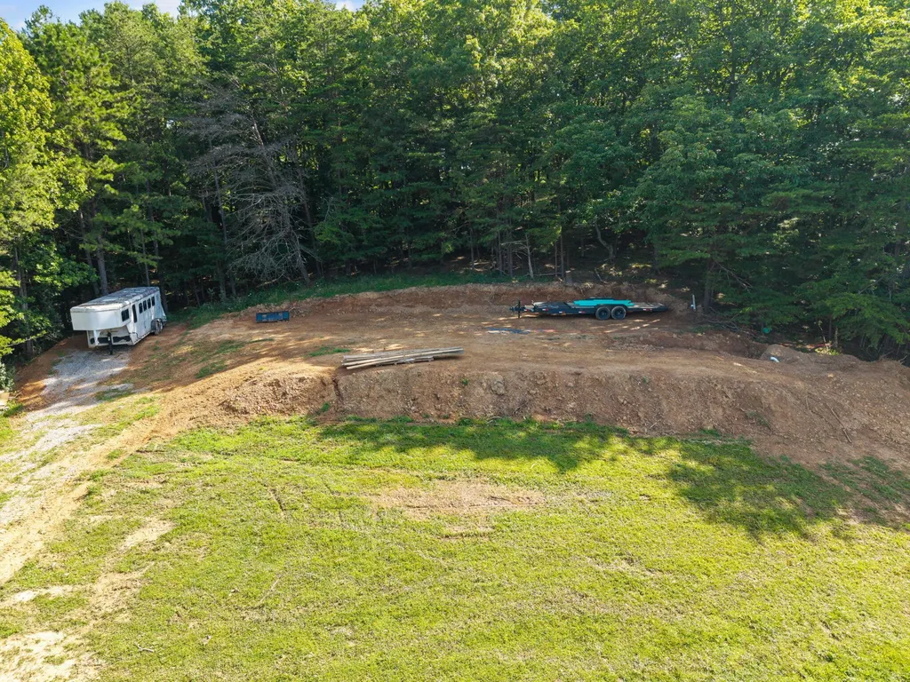 9340 Kentucky 587 Mckee KY 40447