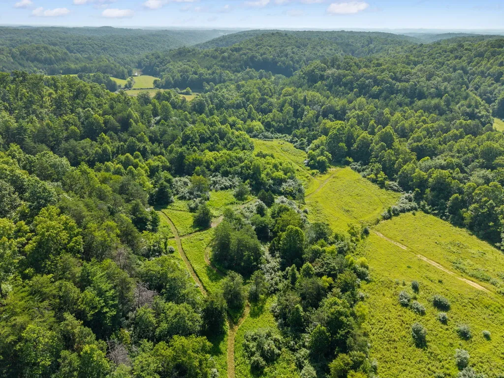 9340 Kentucky 587 Mckee KY 40447