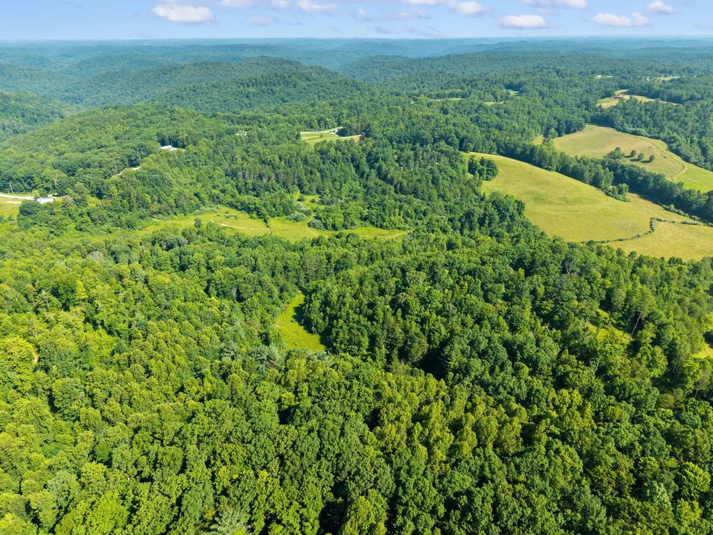 9340 Kentucky 587 Mckee KY 40447
