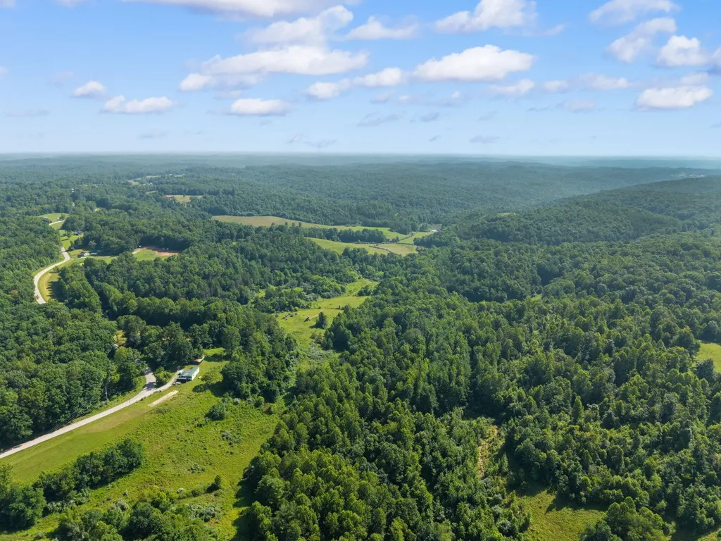 9340 Kentucky 587 Mckee KY 40447