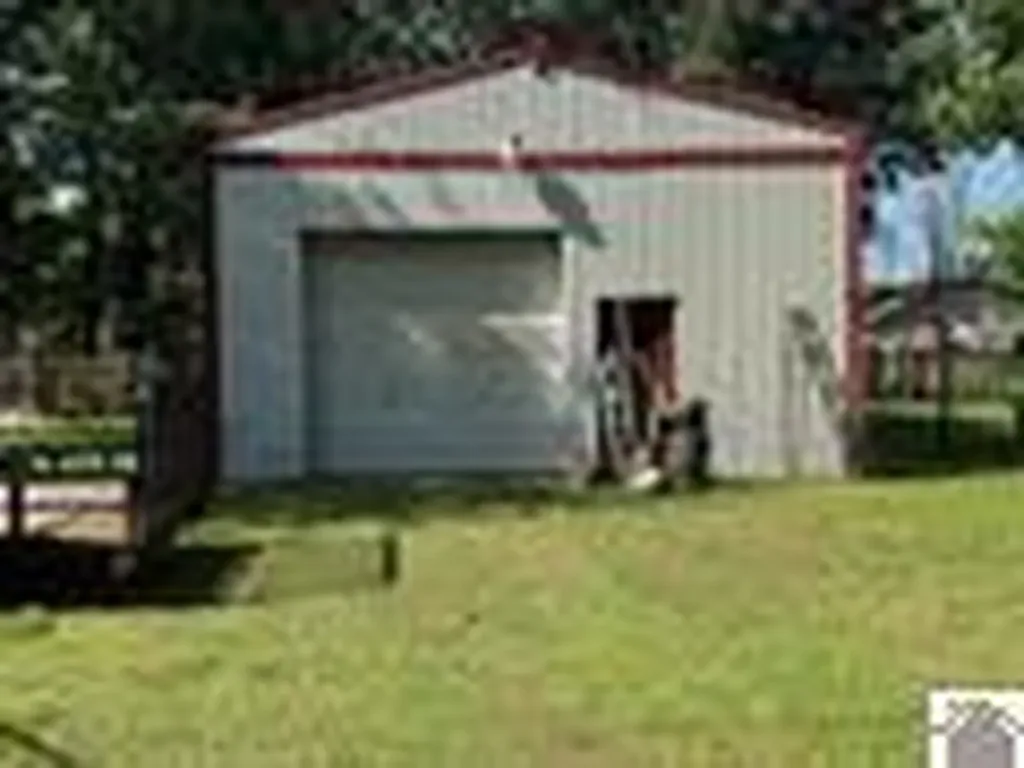 2220 W Hovekamp Road Paducah KY 42003