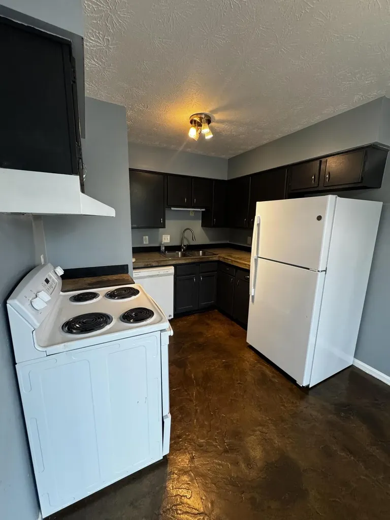 185 Donabrook Court Lexington KY 40517