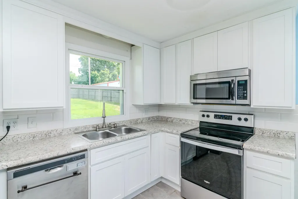 10 Chickadee Lane Winchester KY 40391