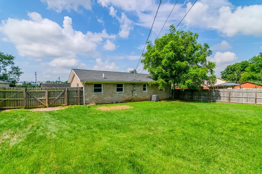 10 Chickadee Lane Winchester KY 40391