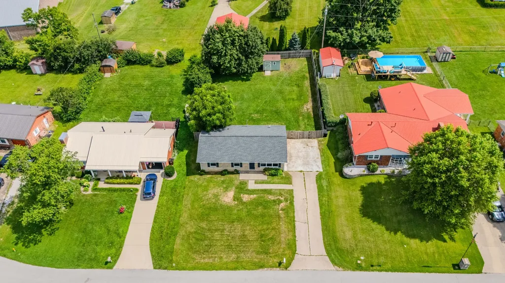 10 Chickadee Lane Winchester KY 40391