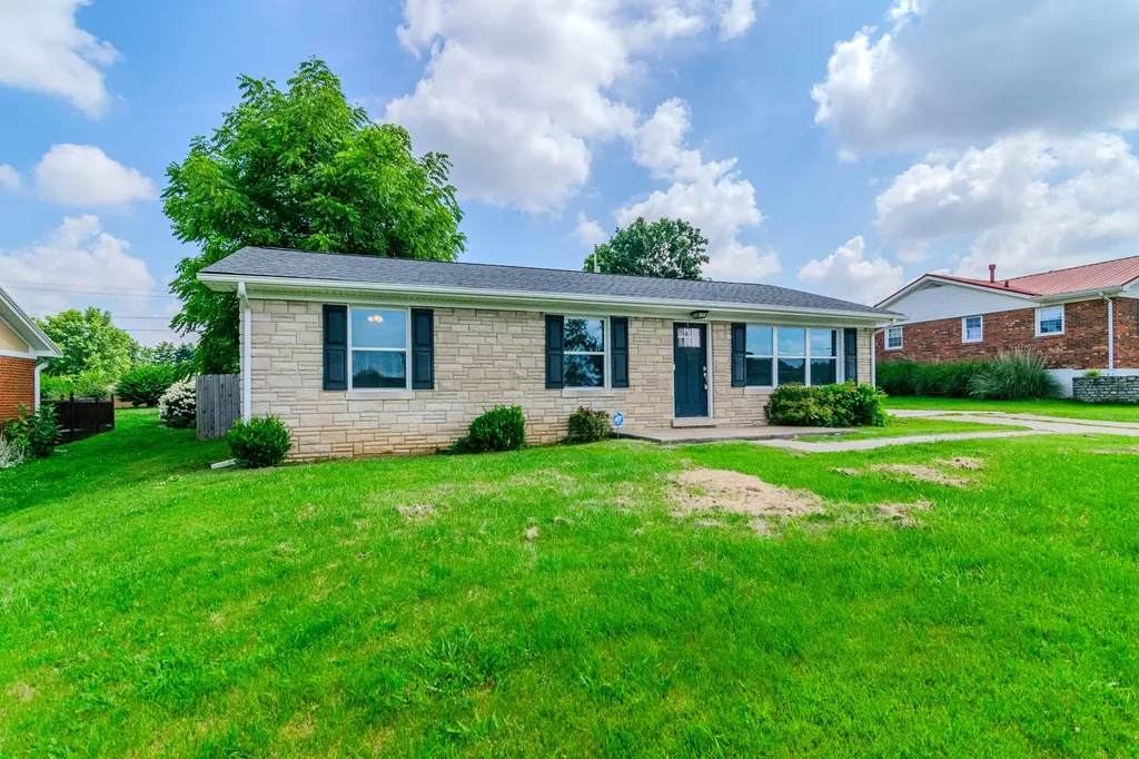 10 Chickadee Lane Winchester KY 40391