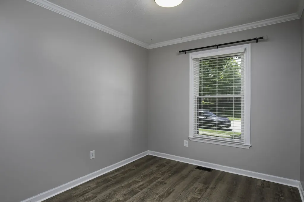 3385 Cove Lake Drive Lexington KY 40515