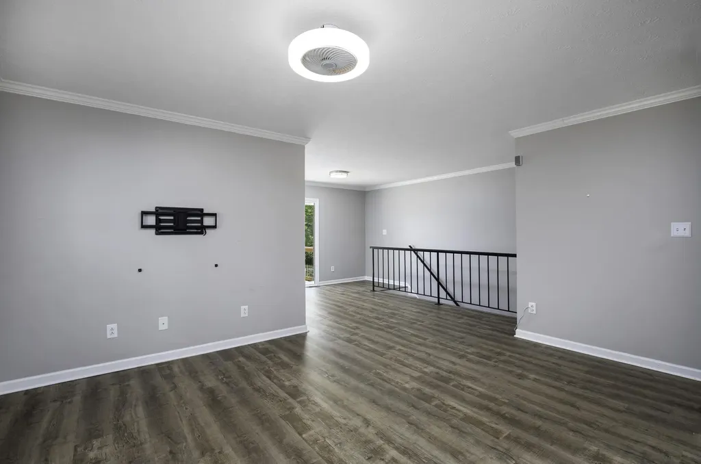 3385 Cove Lake Drive Lexington KY 40515
