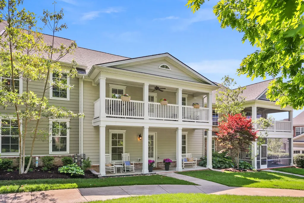 2221 Patchen Lake Lane Lexington KY 40505