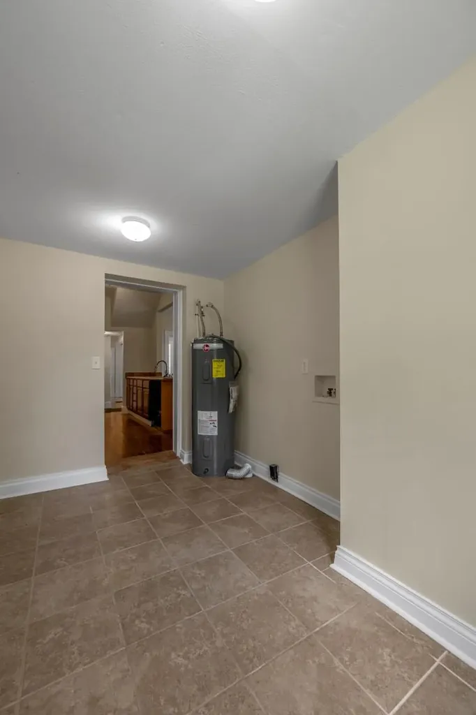 33 Mentelle Park Lexington KY 40502