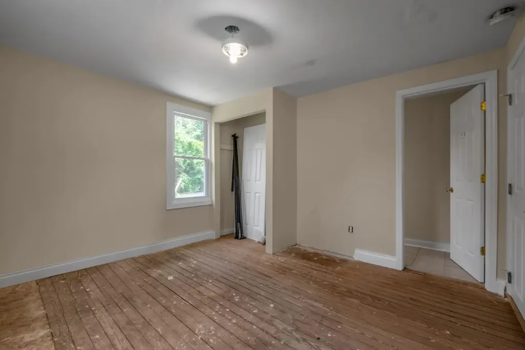 33 Mentelle Park Lexington KY 40502