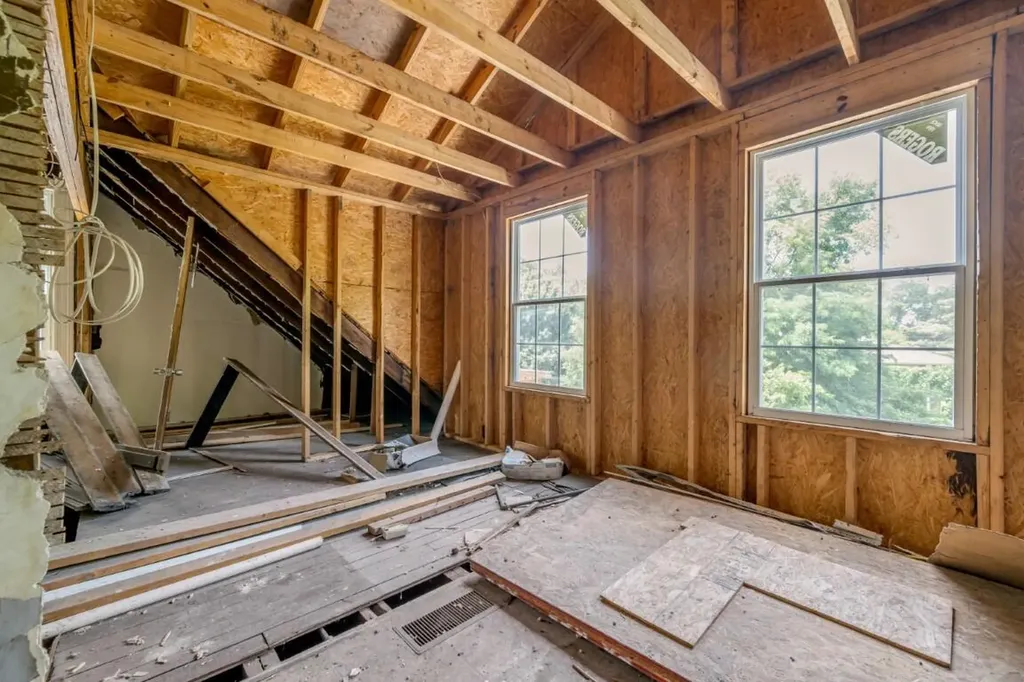 33 Mentelle Park Lexington KY 40502