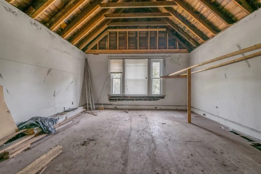 33 Mentelle Park Lexington KY 40502