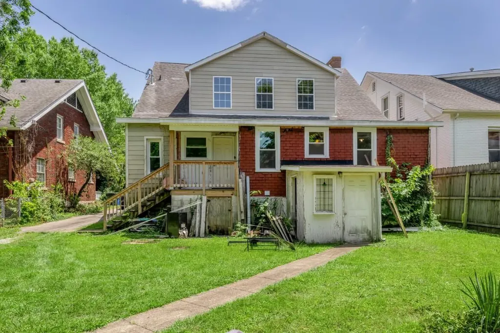 33 Mentelle Park Lexington KY 40502