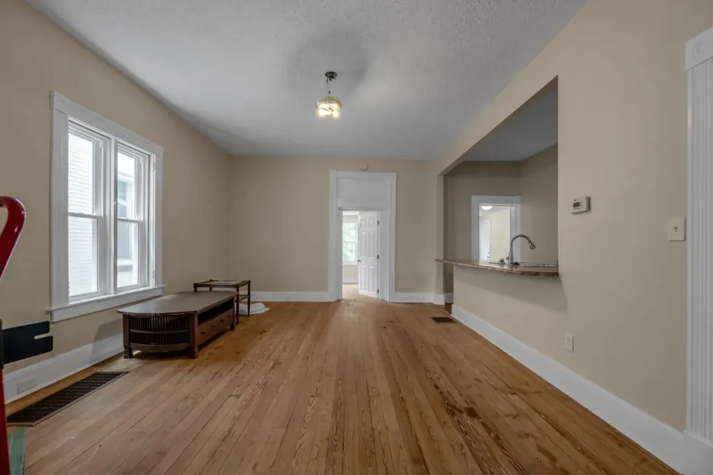 33 Mentelle Park Lexington KY 40502