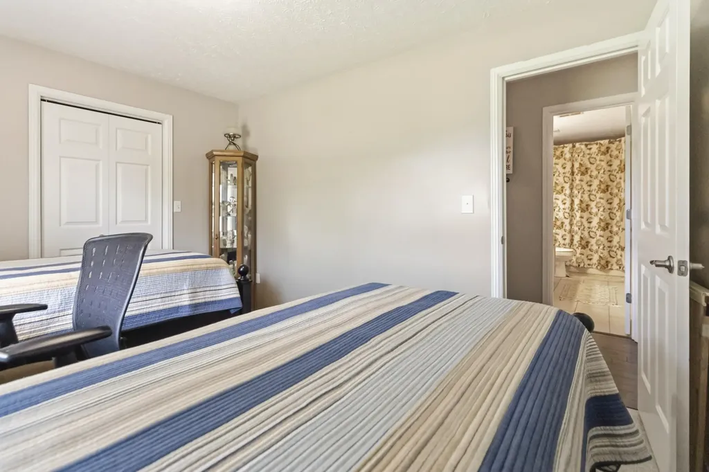 17 Enchanted Court Somerset KY 42503