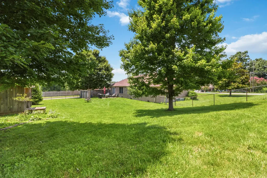 17 Enchanted Court Somerset KY 42503