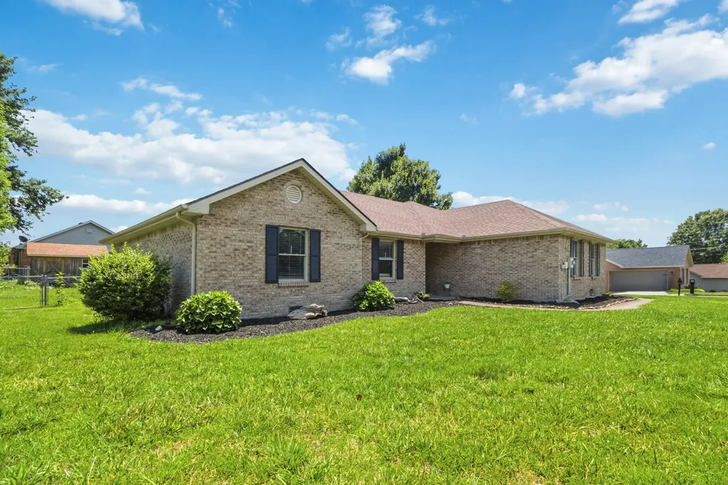 17 Enchanted Court Somerset KY 42503